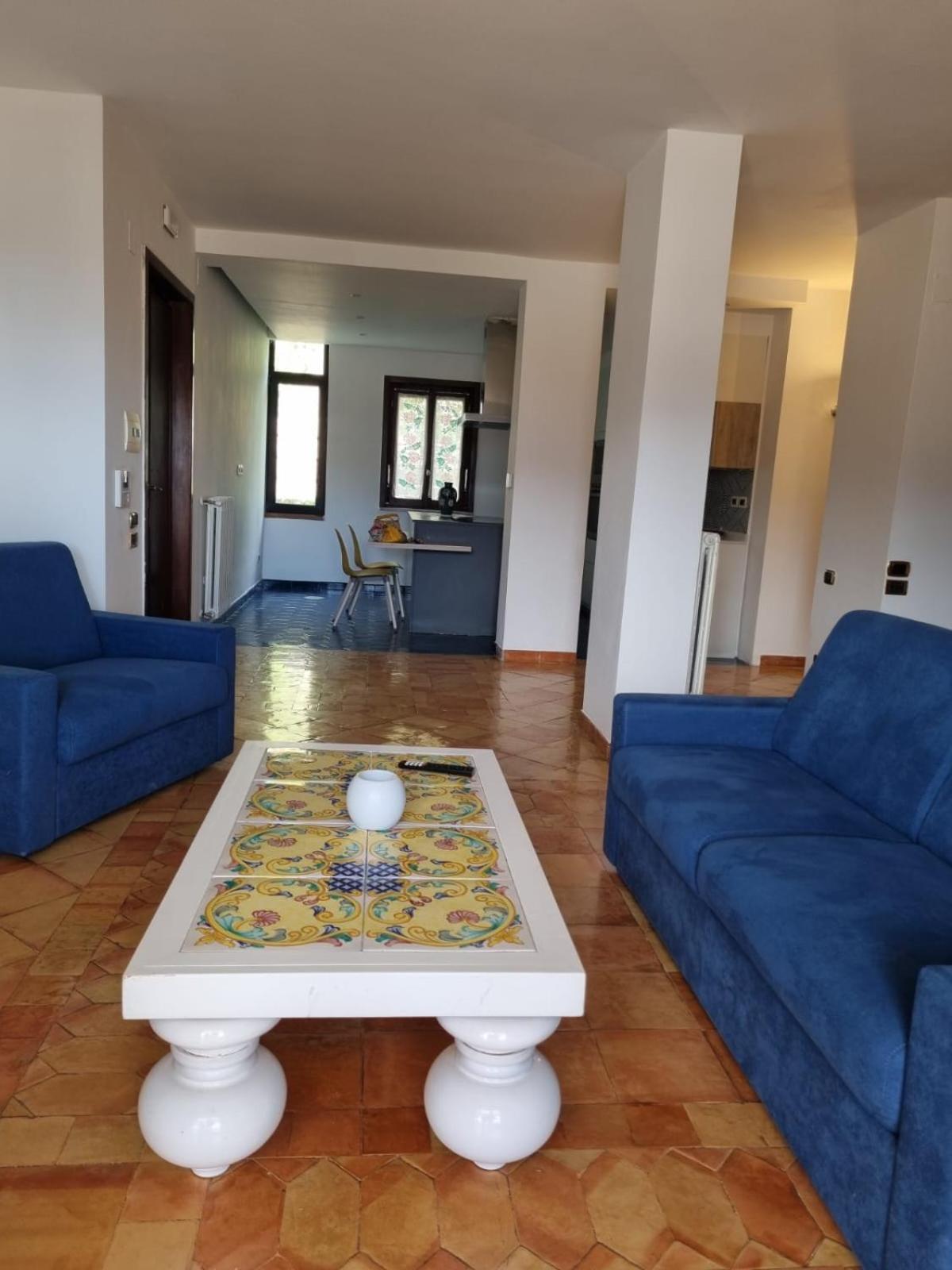 Donna Filomena Casa Vacanza Park Bougainville ซาแลร์โน ภายนอก รูปภาพ